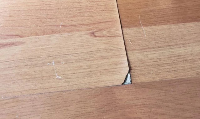 lantai vinyl kayu yang murah mudah mengelupas